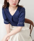 natural couture(ナチュラルクチュール) 【WEB限定】osono三角カフス配色Vネックブラウス