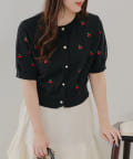 NICE CLAUP / OLIVE des OLIVE OUTLET(ナイスクラップ  / オリーブ デ オリーブ アウトレット) 【RMAF】【ガーリーコーデにおすすめ】チェリー刺しゅうカーディガン