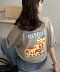 DISCOAT(ディスコート) 【WEB限定】トーストプリントビッグTシャツ《ユニセックス》