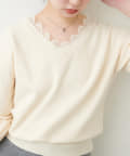 NICE CLAUP / OLIVE des OLIVE OUTLET(ナイスクラップ  / オリーブ デ オリーブ アウトレット) 【natural couture】レース衿Ｖネックプルオーバー