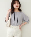 natural couture(ナチュラルクチュール) メタルホック付き配色6分袖ブラウス