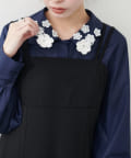NICE CLAUP / OLIVE des OLIVE OUTLET(ナイスクラップ  / オリーブ デ オリーブ アウトレット) 【natural couture】お花モチーフ衿ブラウス