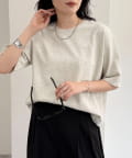 FREDY & GLOSTER(フレディ アンド グロスター) ベーシッククロップド丈Tシャツ