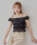 Chico(チコ) 【5色展開】シアーフラワーシャーリングフレンチブラウス