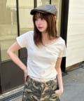 RAY CASSIN(レイカズン) レースVネックギャザーコンパクトTシャツ