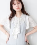 natural couture(ナチュラルクチュール) ゴールドバー付きボウタイブラウス