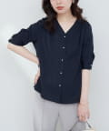 natural couture(ナチュラルクチュール) パール釦Vネック5分袖ブラウス