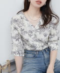 natural couture(ナチュラルクチュール) パール釦Vネック5分袖ブラウス