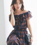 La boutique BonBon(ラブティックボンボン) 【セットアップ可】シアーオンブレーチェック２WAYフリルオフショルブラウス