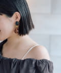 ear PAPILLONNER(イア パピヨネ) ブラウン樹脂ドロップピアス