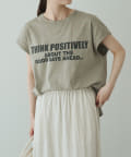 PUAL CE CIN(ピュアルセシン) 袖口太糸ステッチロゴプリントTシャツ