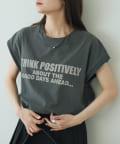 PUAL CE CIN(ピュアルセシン) 袖口太糸ステッチロゴプリントTシャツ