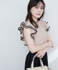 natural couture(ナチュラルクチュール) 【WEB限定】配色ラッフルスリーブブラウス