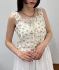 w closet(ダブルクローゼット) 【3色展開】花柄シャーリングTOPS