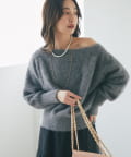La boutique BonBon(ラブティックボンボン) 【miki監修】ヘアリーウールカシミヤ混オフショルニット