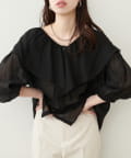 NICE CLAUP / OLIVE des OLIVE OUTLET(ナイスクラップ  / オリーブ デ オリーブ アウトレット) 【natural couture】Ｖ開きフリルシアーブラウス