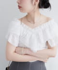 natural couture(ナチュラルクチュール) 2WAYランダムフリルオフショルブラウス