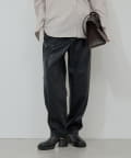 GALLARDAGALANTE(ガリャルダガランテ) エコレザーカーブパンツ