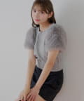 Chico(チコ) 袖ファー付パフニット