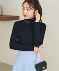 La boutique BonBon(ラブティックボンボン) 【miki監修カラーあり・チクチクしない】リブタートルニット