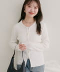 natural couture(ナチュラルクチュール) 【WEB限定】前あきカーデ風長袖ニット