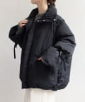 Thevon.(ゼヴォン) 2WAYスタンドネック中綿ブルゾン