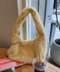 CIAOPANIC TYPY(チャオパニックティピー) BIGカラビナ付きワンハンドルボアBAG