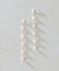 ear PAPILLONNER(イア パピヨネ) ロングボールチェーンパールピアス