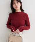 natural couture(ナチュラルクチュール) 袖口べこべこ釦プチハイリブニット