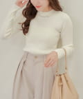 NICE CLAUP / OLIVE des OLIVE OUTLET(ナイスクラップ  / オリーブ デ オリーブ アウトレット) 【RMAF】パール付プチハイリブニット