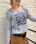 WHO’S WHO gallery(フーズフーギャラリー) 【AW先行予約】【WEB限定】メッセージトップス