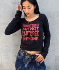 WHO’S WHO gallery(フーズフーギャラリー) 【AW先行予約】【WEB限定】メッセージトップス