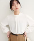 natural couture(ナチュラルクチュール) 【WEB限定】パールネックレス付きフロントタックブラウス