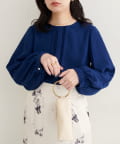 natural couture(ナチュラルクチュール) ゴールドバー付き袖くしゅ2WAYブラウス