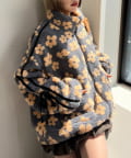 w closet(ダブルクローゼット) 【9/13(土)～アウター10％オフ対象】花柄ボアラインブルゾン