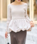 La boutique BonBon(ラブティックボンボン) ペプラムバルーンニット