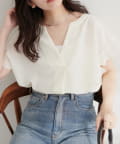 NICE CLAUP / OLIVE des OLIVE OUTLET(ナイスクラップ  / オリーブ デ オリーブ アウトレット) 【natural couture】スキッパーフリル袖ブラウス