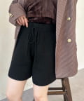 Thevon.(ゼヴォン) ニットショートパンツ