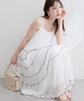 NICE CLAUP / OLIVE des OLIVE OUTLET(ナイスクラップ  / オリーブ デ オリーブ アウトレット) 【natural couture】プリーツメローキャミワンピース