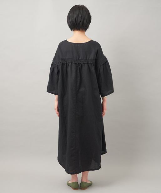 ゆったりシルエット 綿麻ピンタックデザインワンピース Chez Toi シェトワ レディース Pal Closet パルクローゼット パルグループ公式ファッション通販サイト