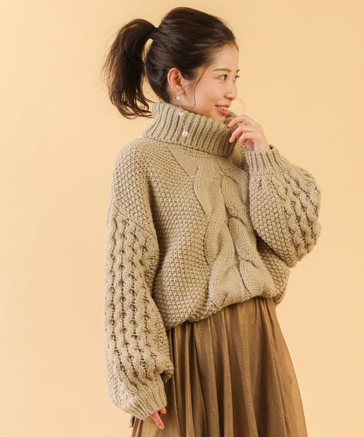Who S Who Chico ワッフル袖ケーブルタートルニット Outlet アウトレット レディース Pal Closet パルクローゼット パルグループ公式ファッション通販サイト