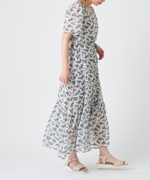 フレアシルエット 花柄ジョーゼットワンピース Colony 2139 コロニートゥーワンスリーナイン ららぽーと沼津店のららぽーと沼津店 スタッフのスタッフブログ Pal Closet パルクローゼット パルグループ公式ファッション通販サイト