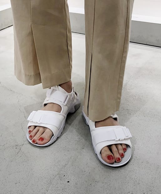 Nike キャニオンサンダル Capricieux Le Mage カプリシュレマージュ Online Storeのle Mageプレスのスタッフブログ Pal Closet パルクローゼット パルグループ公式ファッション通販サイト