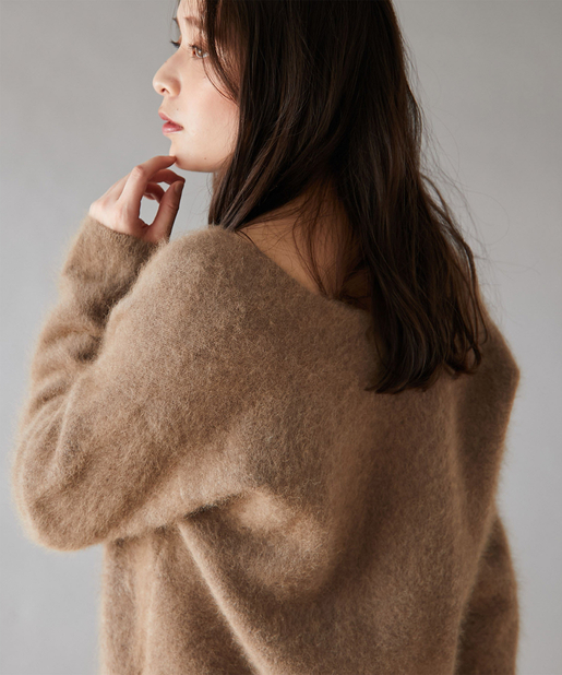 un dix cors(アンディコール) 【毎年好評の上質ニット】ラクーンVネックルーズニット