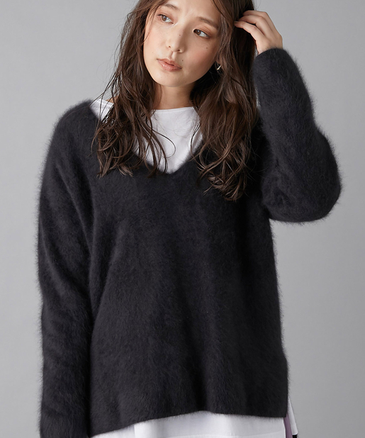 un dix cors(アンディコール) 【毎年好評の上質ニット】ラクーンVネックルーズニット