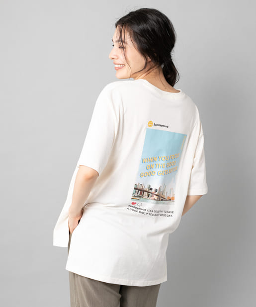 存在感溢れるバックプリント Sns風バック転写プリントビッグtシャツ Prose Verse プロズヴェール レディース Pal Closet パルクローゼット パルグループ公式ファッション通販サイト
