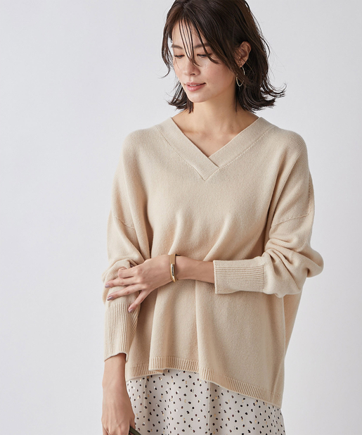 定番の人気ニット フェルモvネックルーズニット Un Dix Cors アンディコール レディース Pal Closet パルクローゼット パルグループ公式ファッション通販サイト