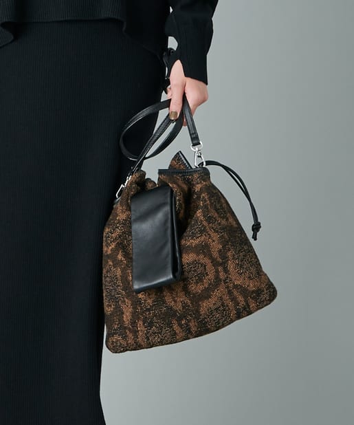 un dix cors(アンディコール) 【コーディネートのポイントに】story.(ストーリー)　ワンハンドルバッグ