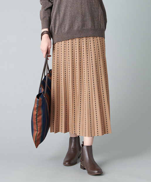 un dix cors(アンディコール) 【《女性らしい柔らかな雰囲気》手洗い可】フレアニットスカート