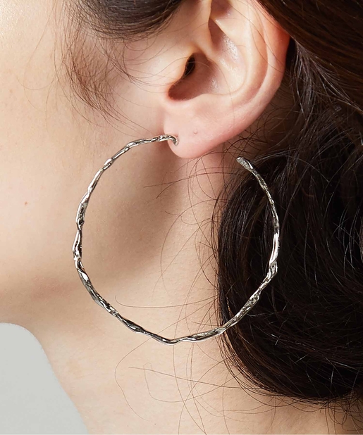 Ucalypt ツイストフープピアス Ouvrage Classe ウヴラージュクラス レディース Pal Closet パルクローゼット パルグループ公式ファッション通販サイト